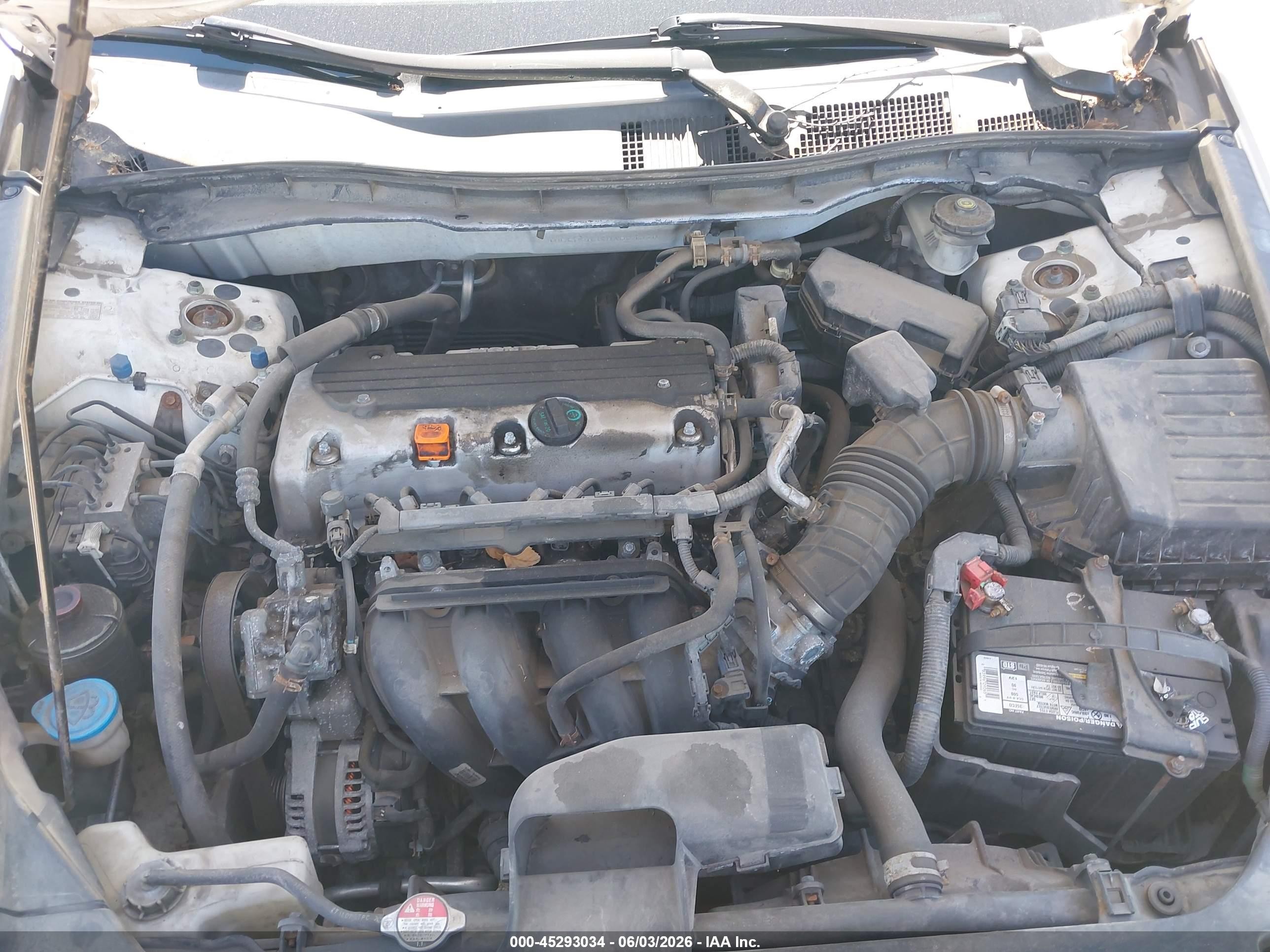 2008 Honda Accord 2.4 Lx White vin: 1HGCP263X8A094370
