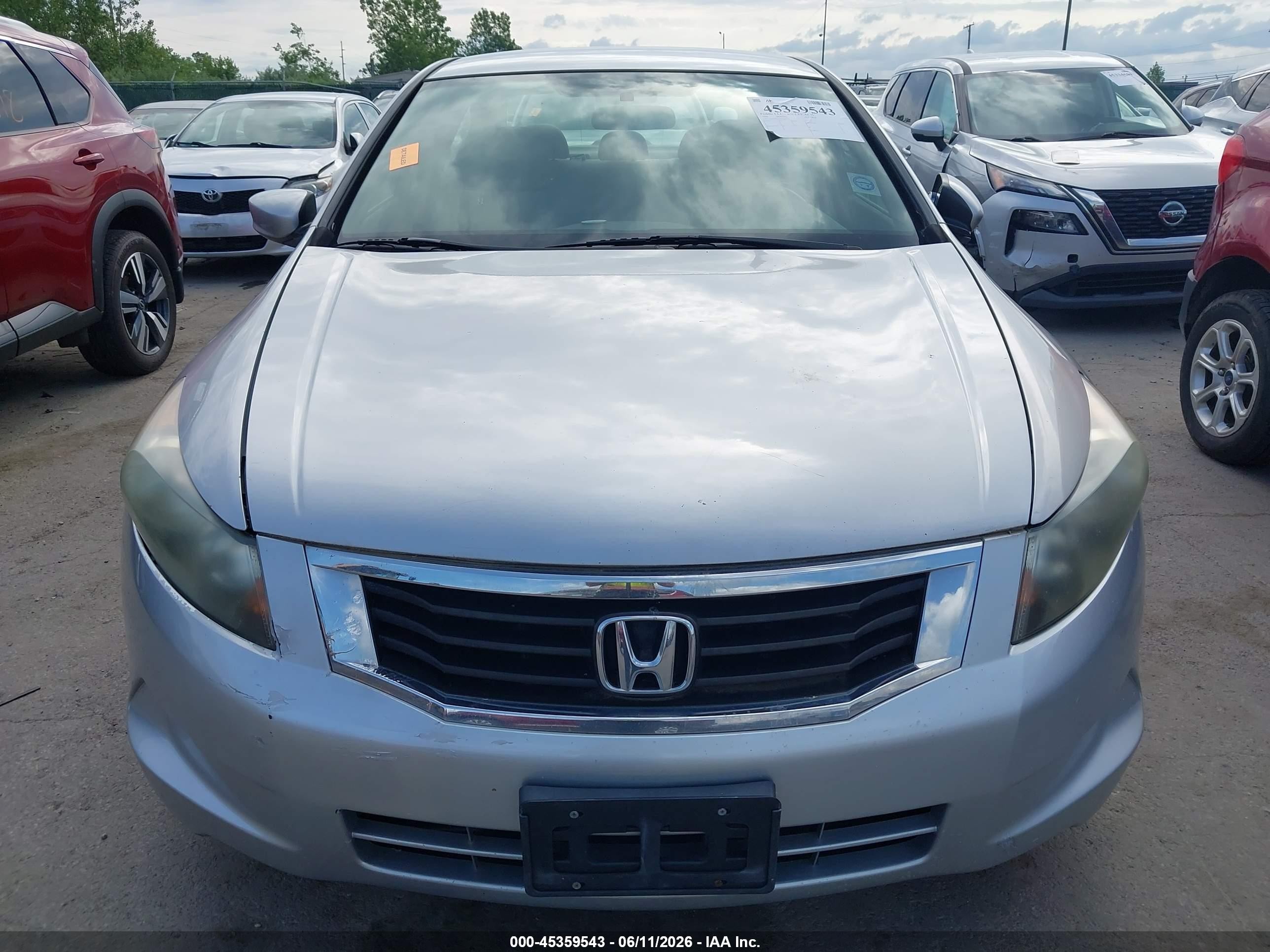 2008 Honda Accord 2.4 Lx Silver vin: 1HGCP263X8A101737