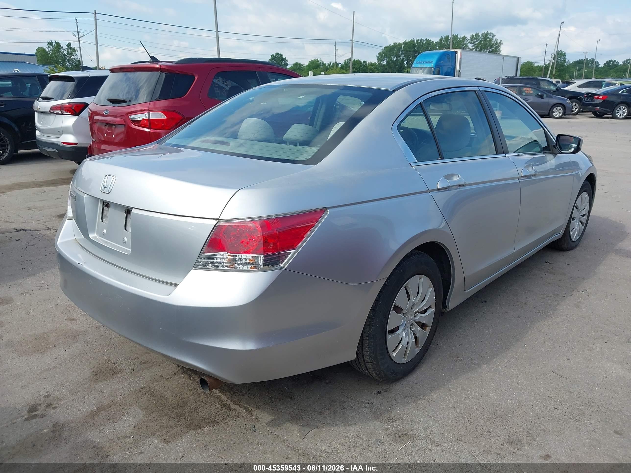 2008 Honda Accord 2.4 Lx Silver vin: 1HGCP263X8A101737