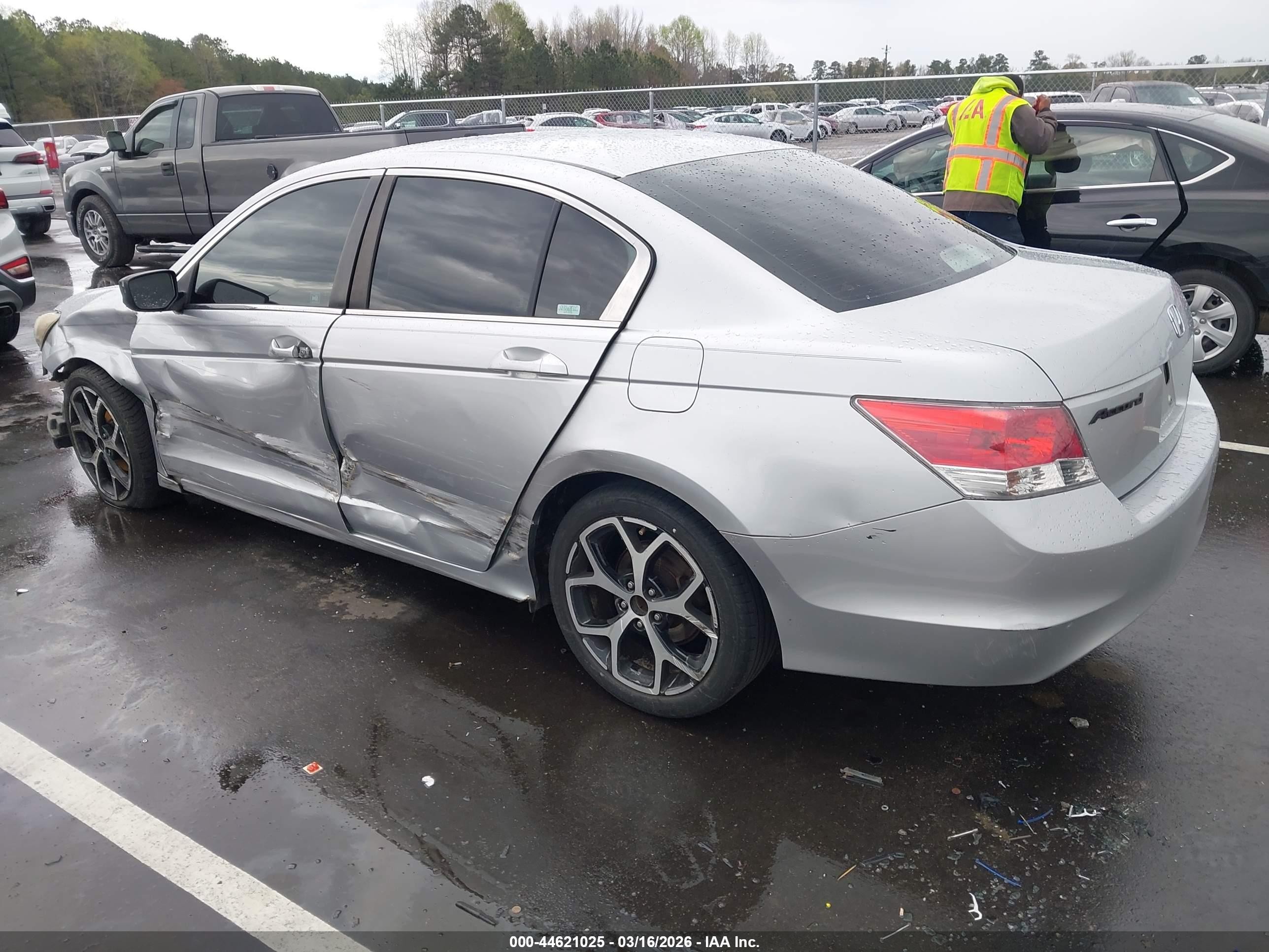 2008 Honda Accord 2.4 Lx Silver vin: 1HGCP263X8A127948