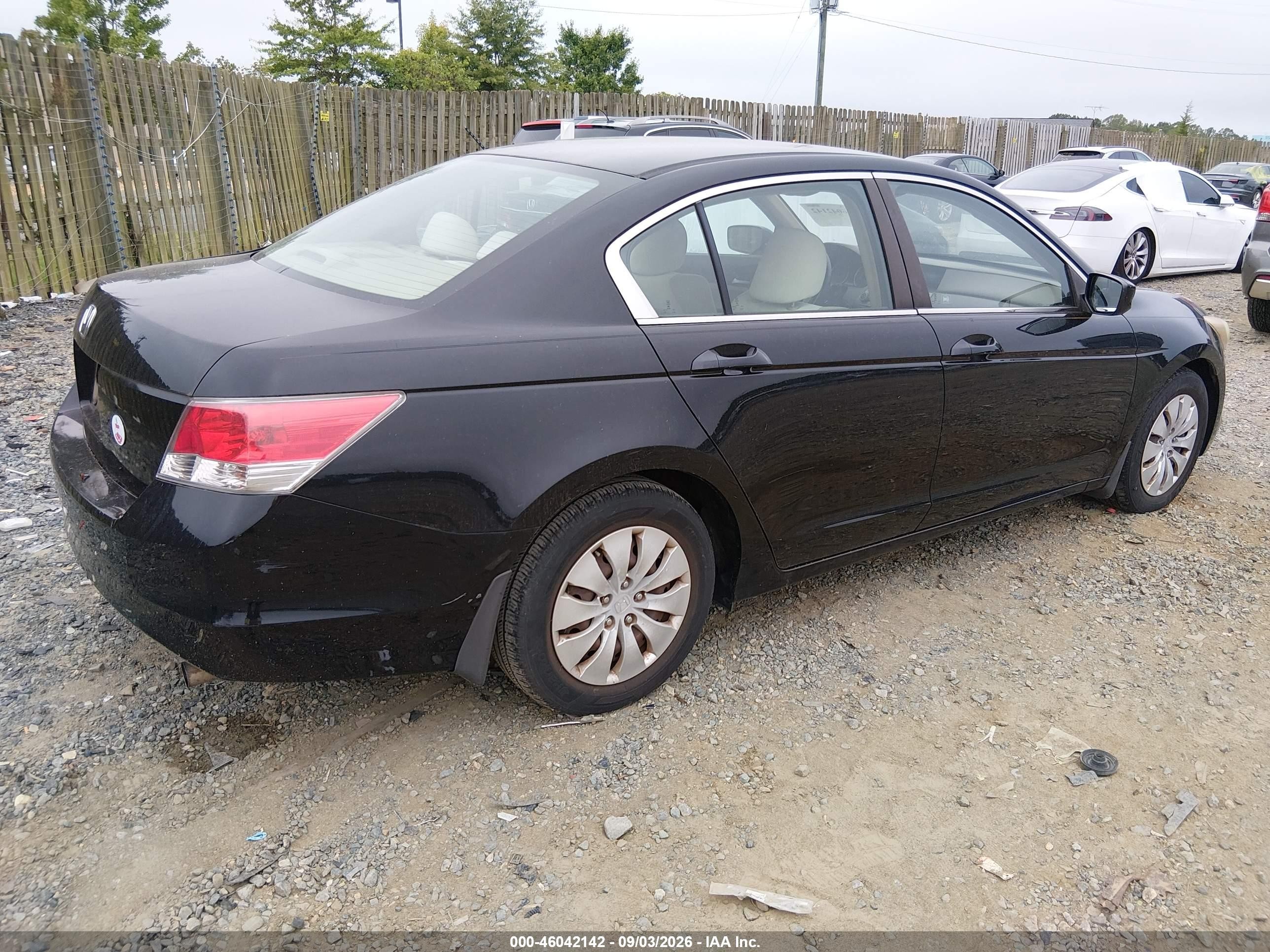 2008 Honda Accord 2.4 Lx Черный vin: 1HGCP263X8A140604