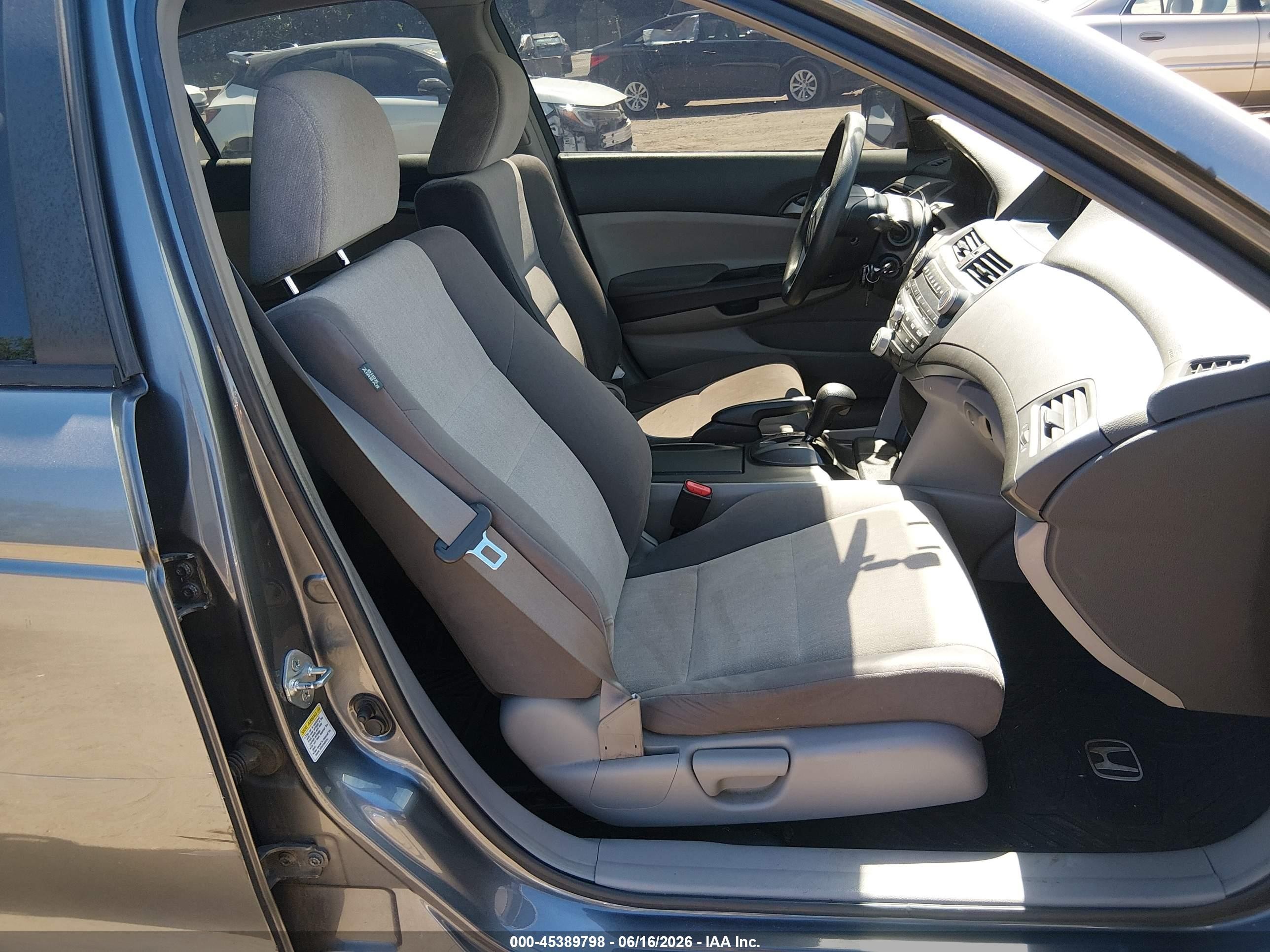 2008 Honda Accord 2.4 Lx Gray vin: 1HGCP263X8A145740