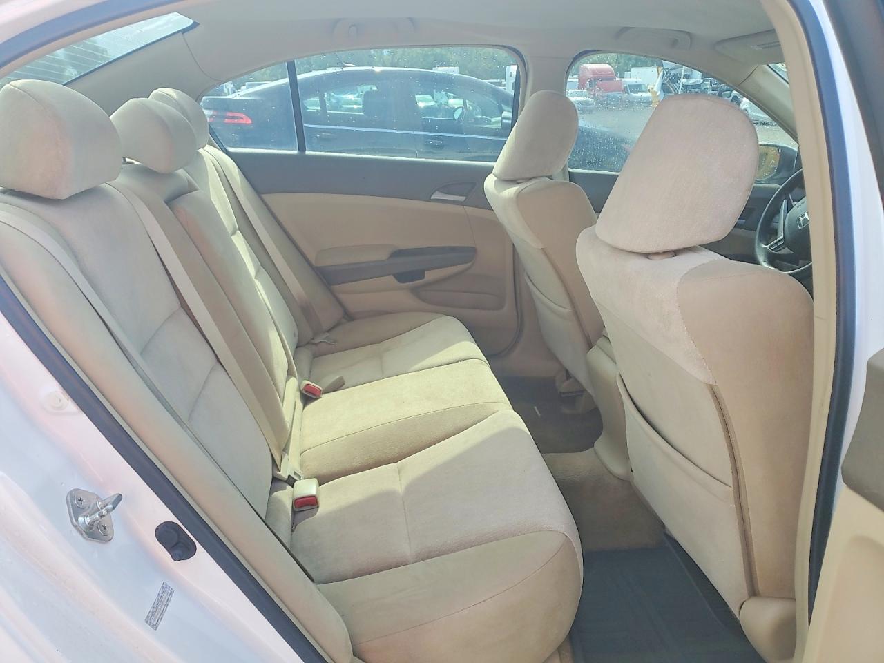 2008 Honda Accord Lx White vin: 1HGCP263X8A163722