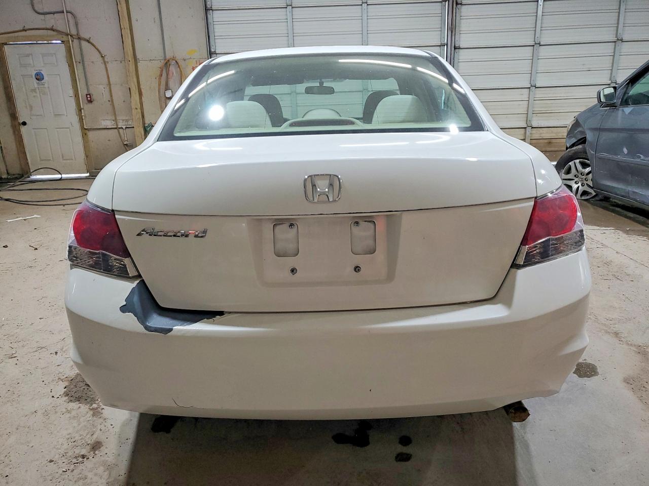 2009 Honda Accord Lx White vin: 1HGCP263X9A029875