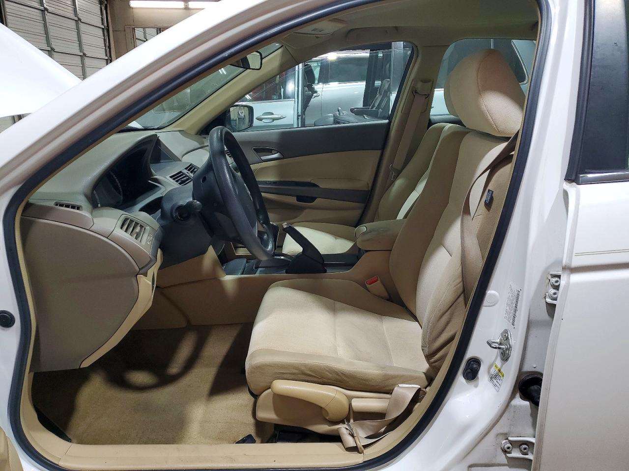 2009 Honda Accord Lx White vin: 1HGCP263X9A029875