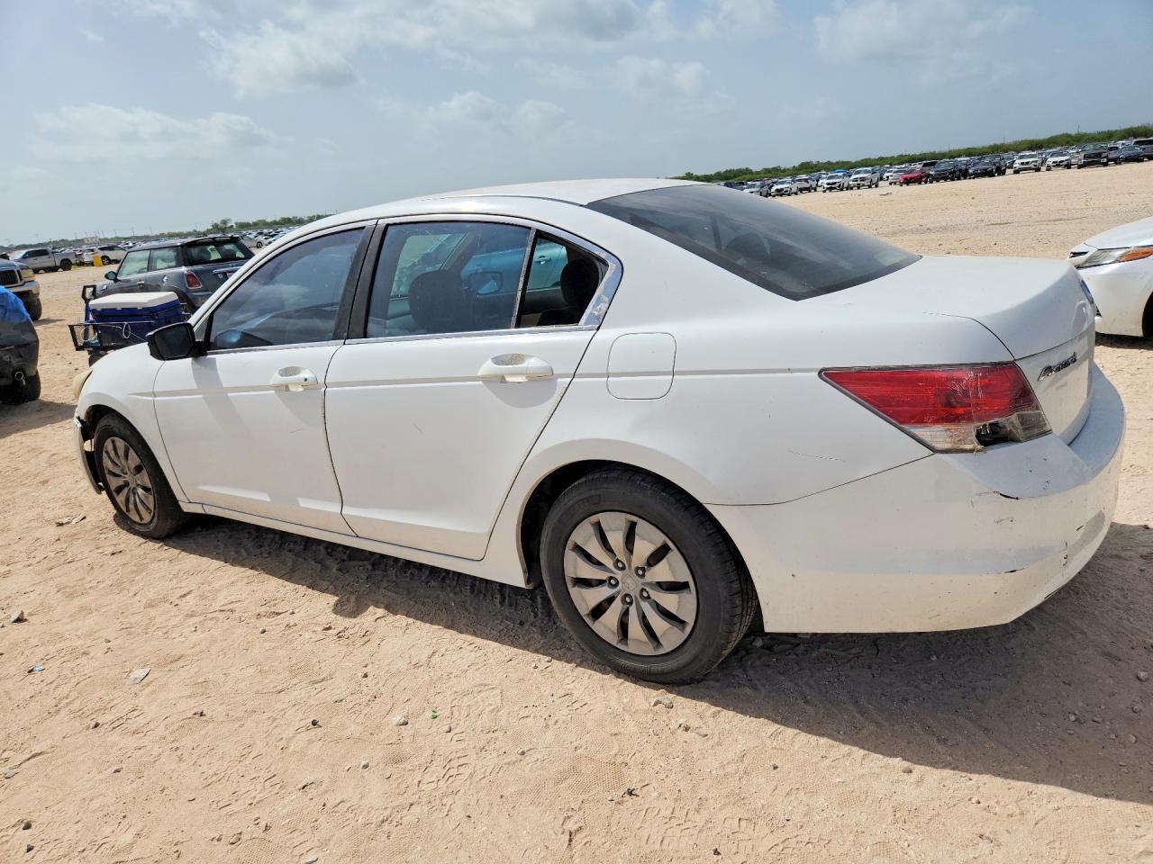 2009 Honda Accord Lx White vin: 1HGCP263X9A029892