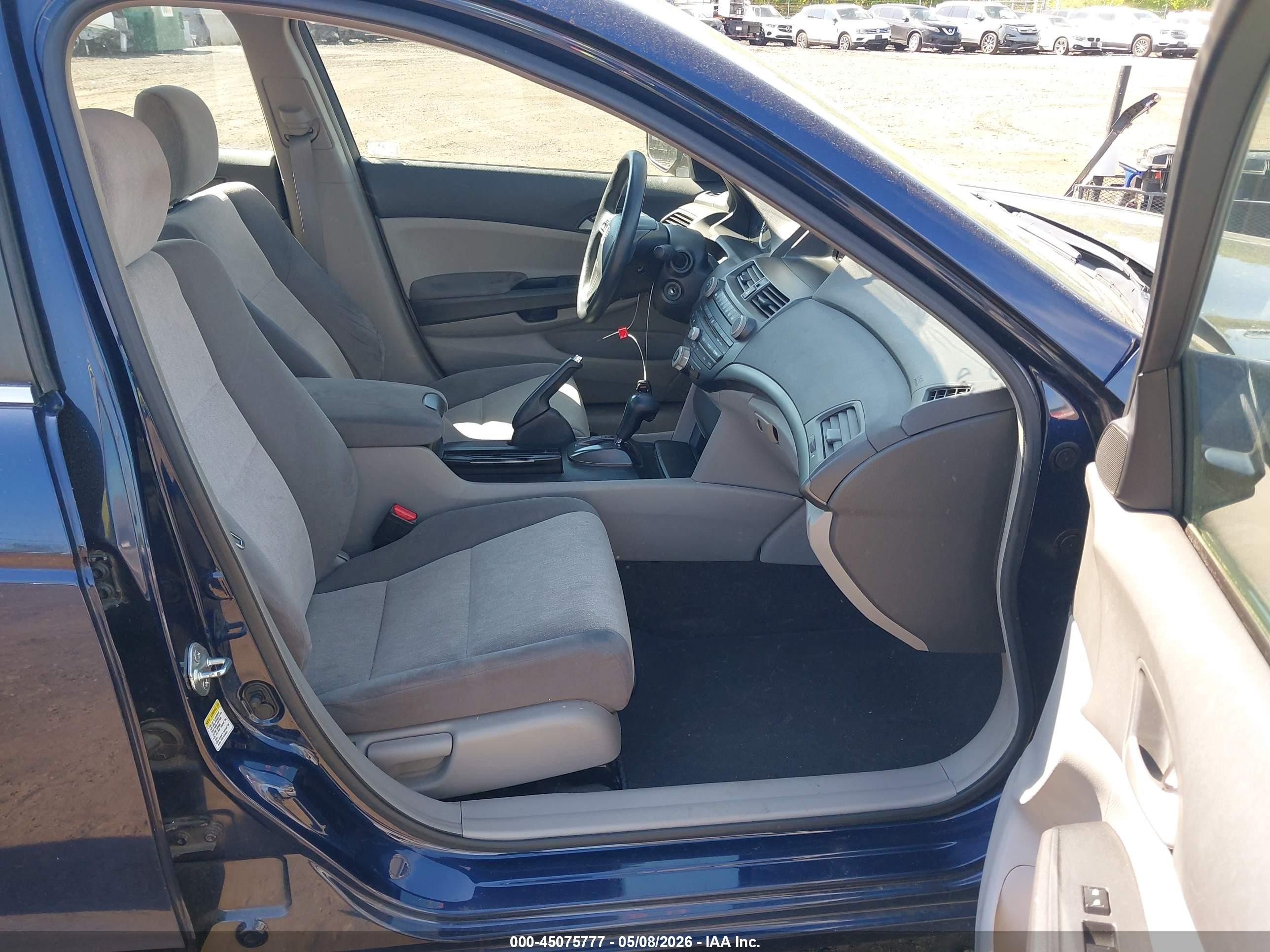 2009 Honda Accord 2.4 Lx Dark Blue vin: 1HGCP263X9A042495