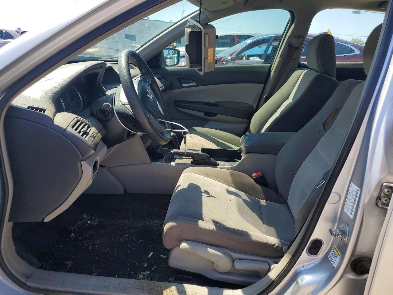2009 Honda Accord Lx Silver vin: 1HGCP263X9A079000