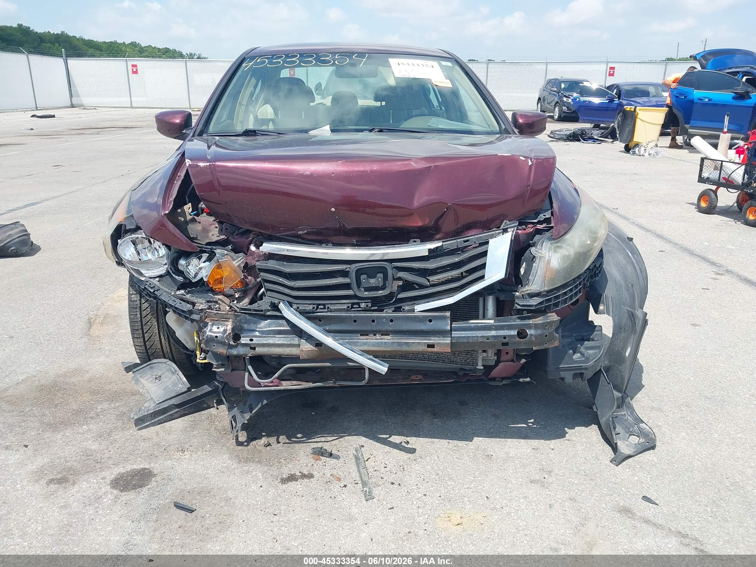 2009 Honda Accord 2.4 Lx Maroon vin: 1HGCP263X9A128146