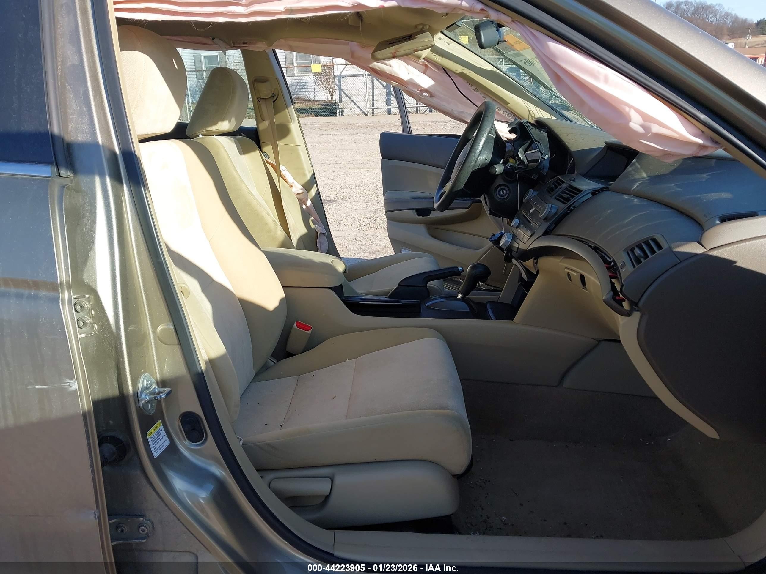 2009 Honda Accord 2.4 Lx Brown vin: 1HGCP263X9A188458