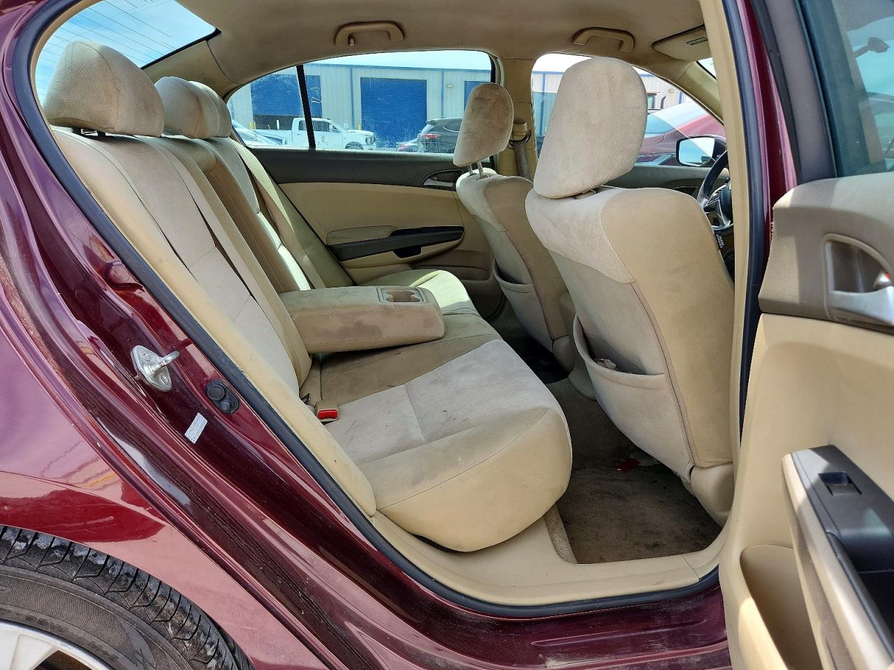 2009 Honda Accord Maroon vin: 1HGCP263X9A191859