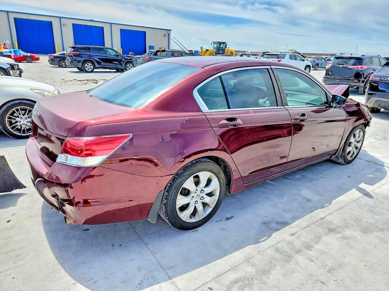 2009 Honda Accord Maroon vin: 1HGCP263X9A191859
