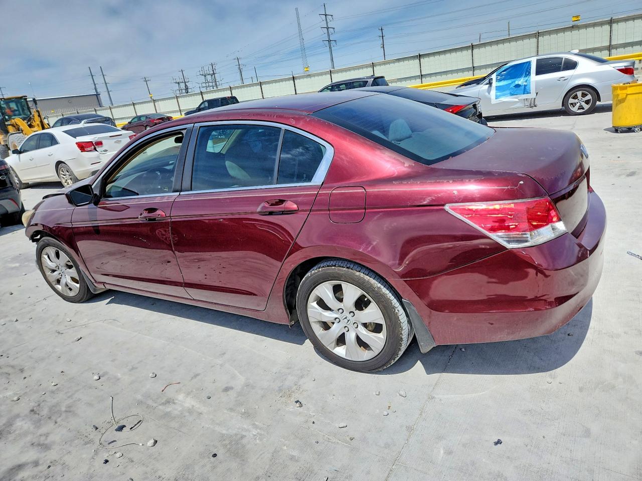2009 Honda Accord Maroon vin: 1HGCP263X9A191859