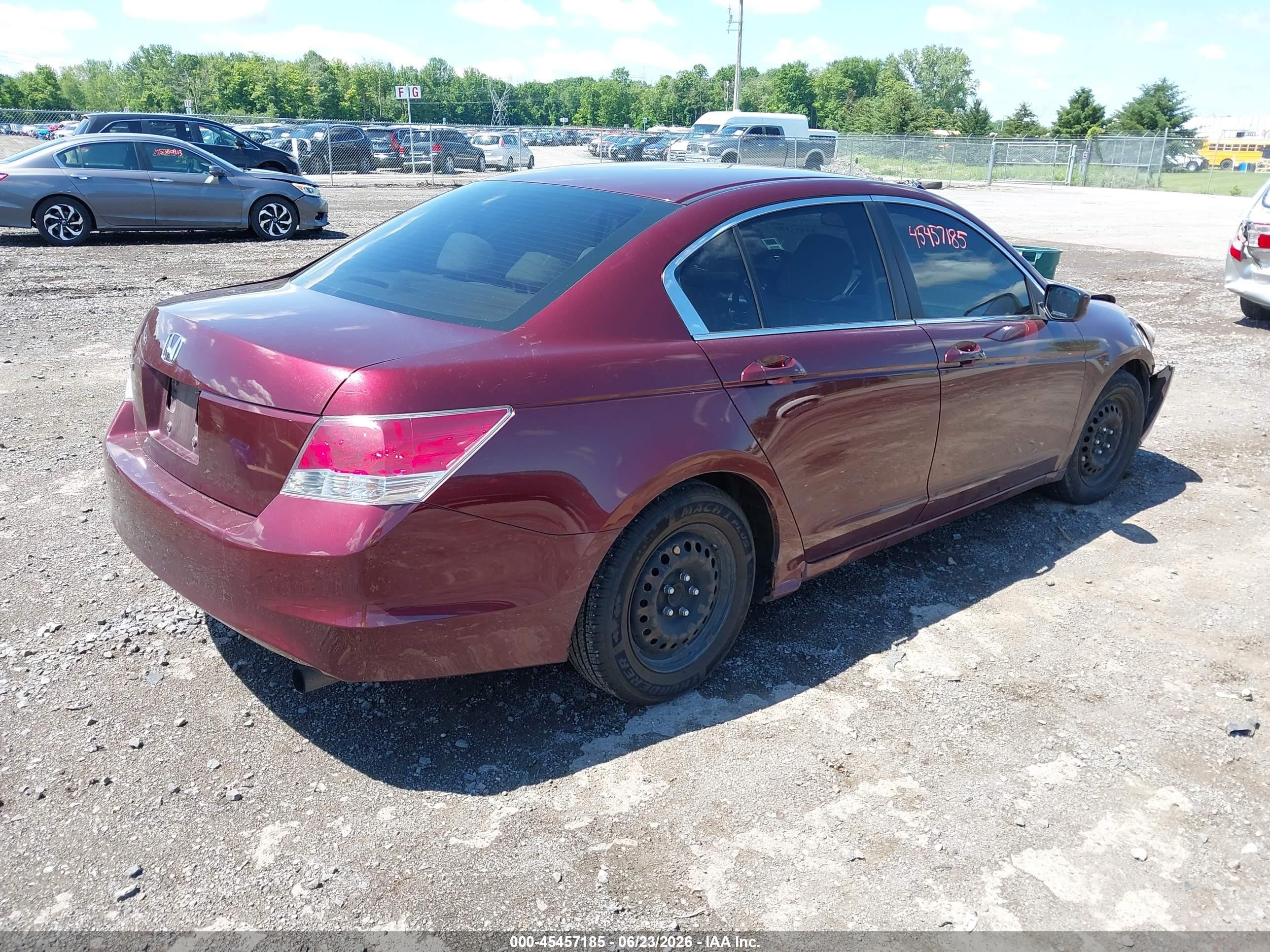 2009 Honda Accord 2.4 Lx Red vin: 1HGCP263X9A201287
