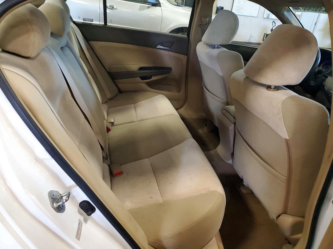2008 Honda Accord Lxp Белый vin: 1HGCP26408A017886