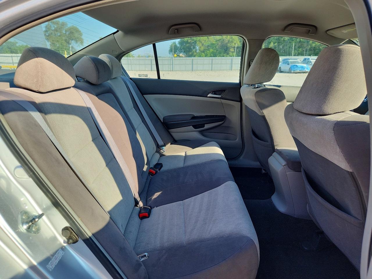2009 Honda Accord Lxp Серебряный vin: 1HGCP26409A047133