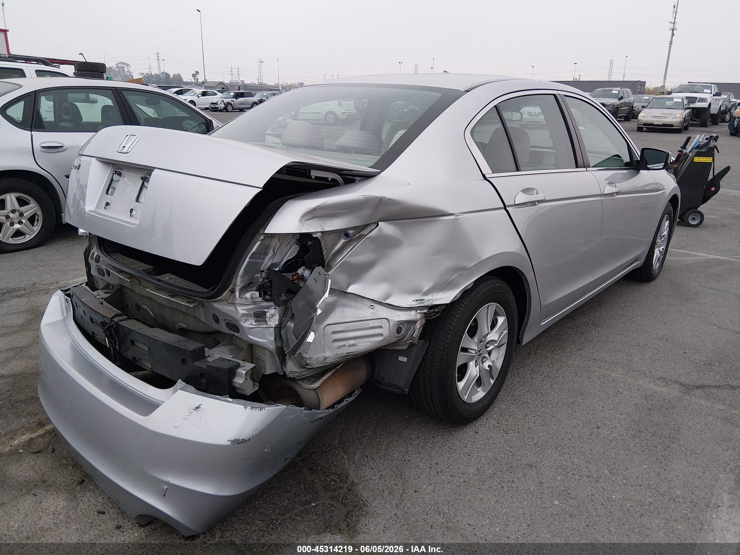 2009 Honda Accord 2.4 Lx-p Silver vin: 1HGCP26409A065843