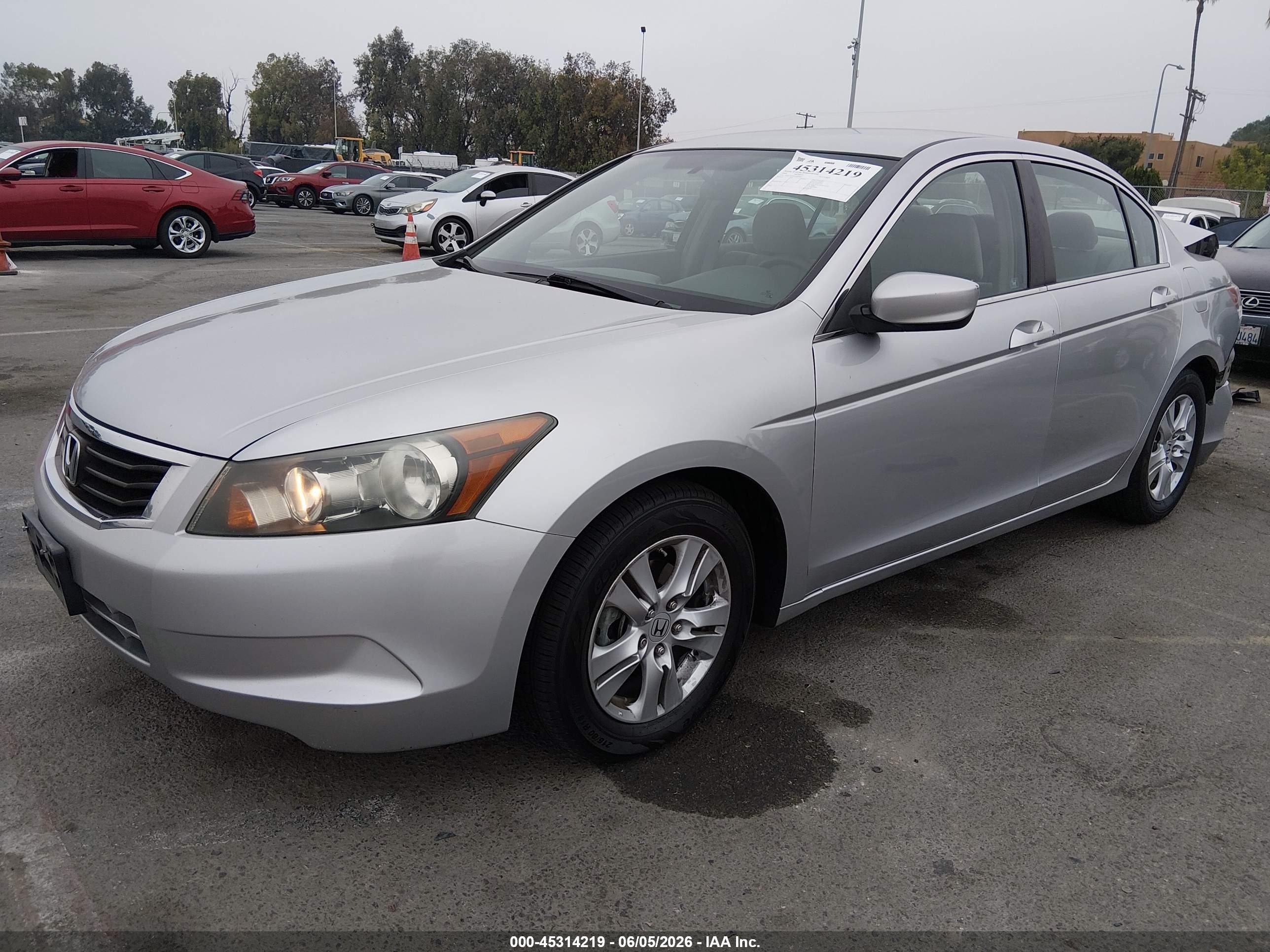 2009 Honda Accord 2.4 Lx-p Silver vin: 1HGCP26409A065843