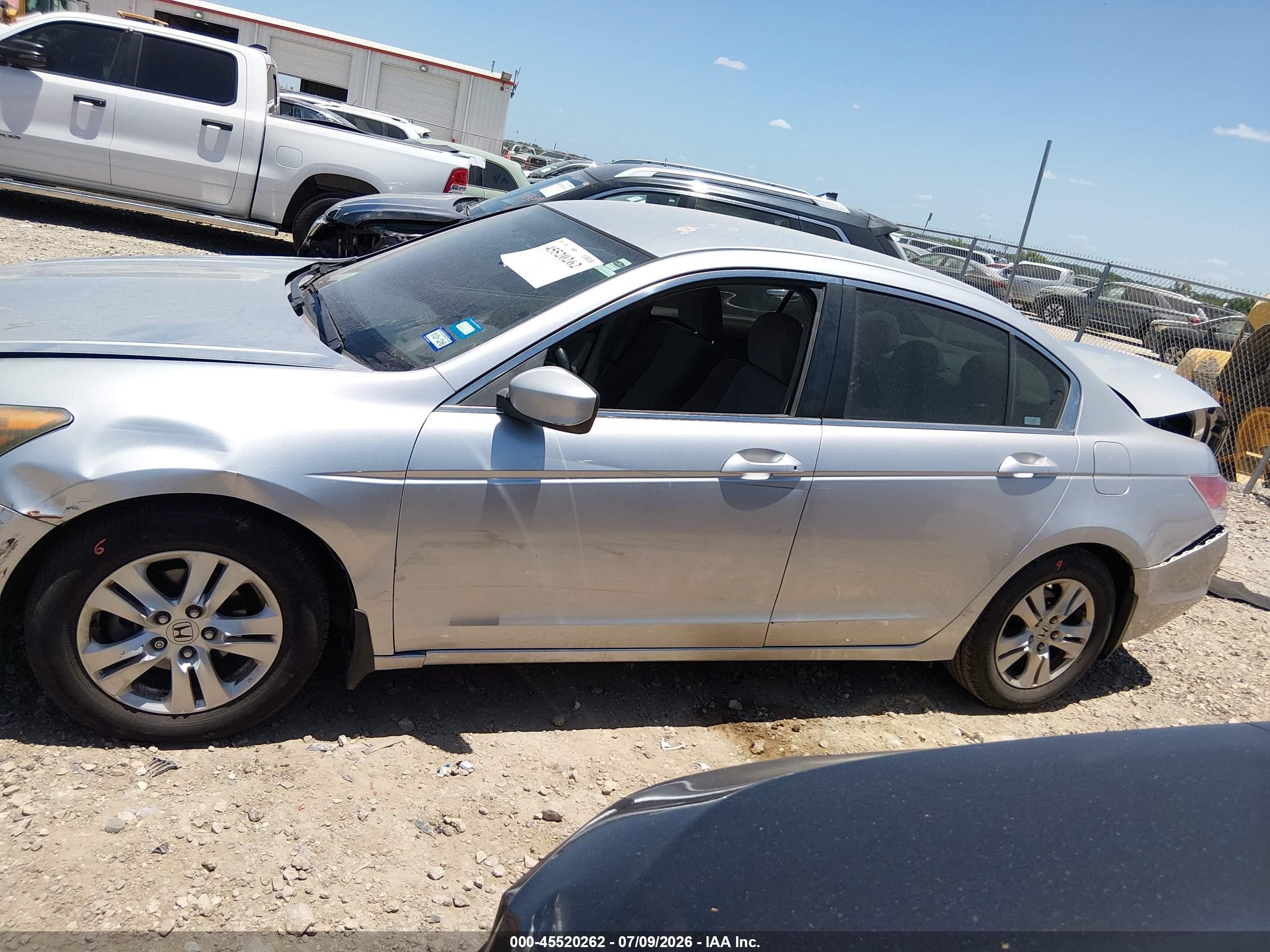 2009 Honda Accord 2.4 Lx-p Silver vin: 1HGCP26409A067883