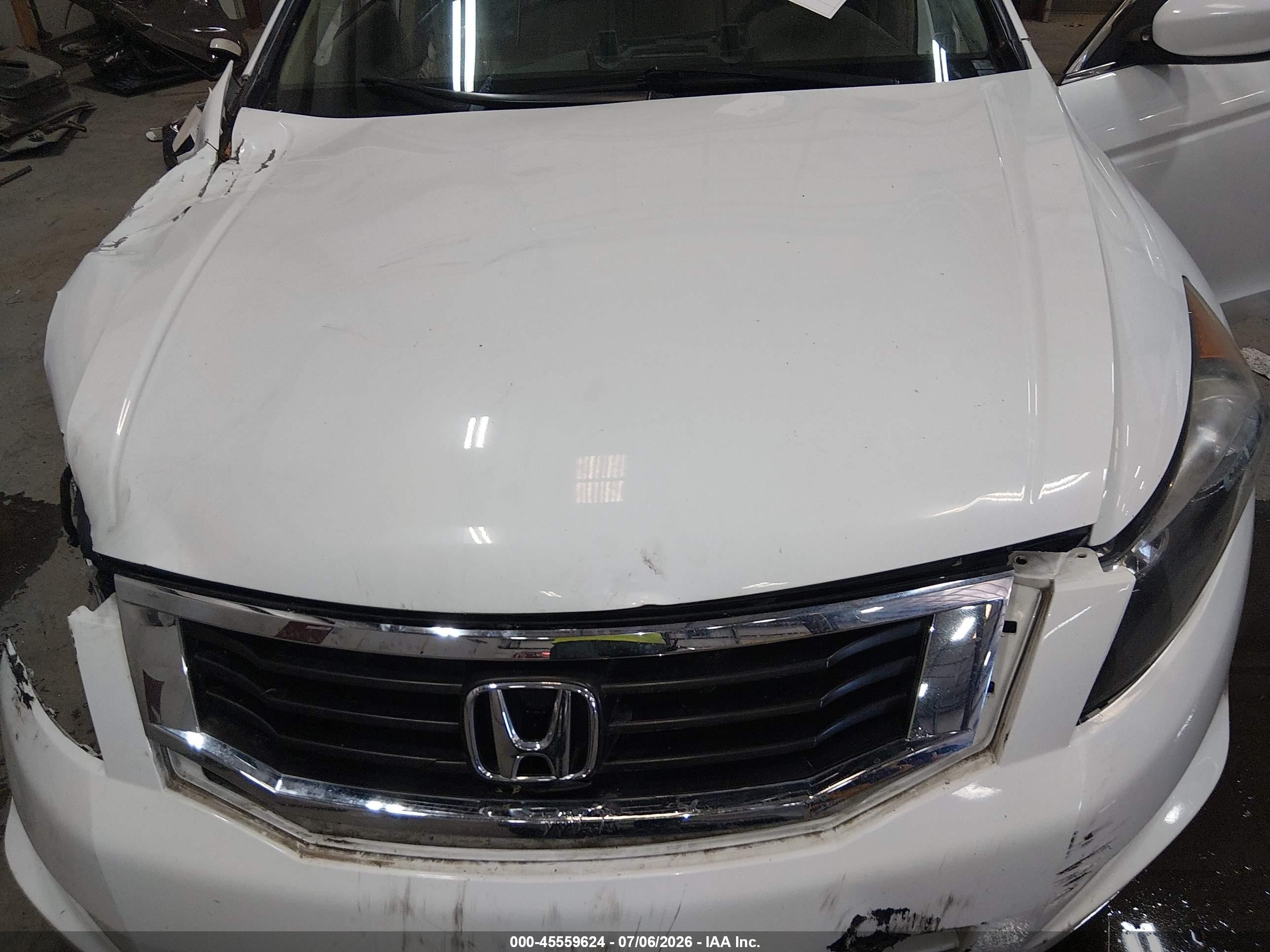 2009 Honda Accord 2.4 Lx-p White vin: 1HGCP26409A082724