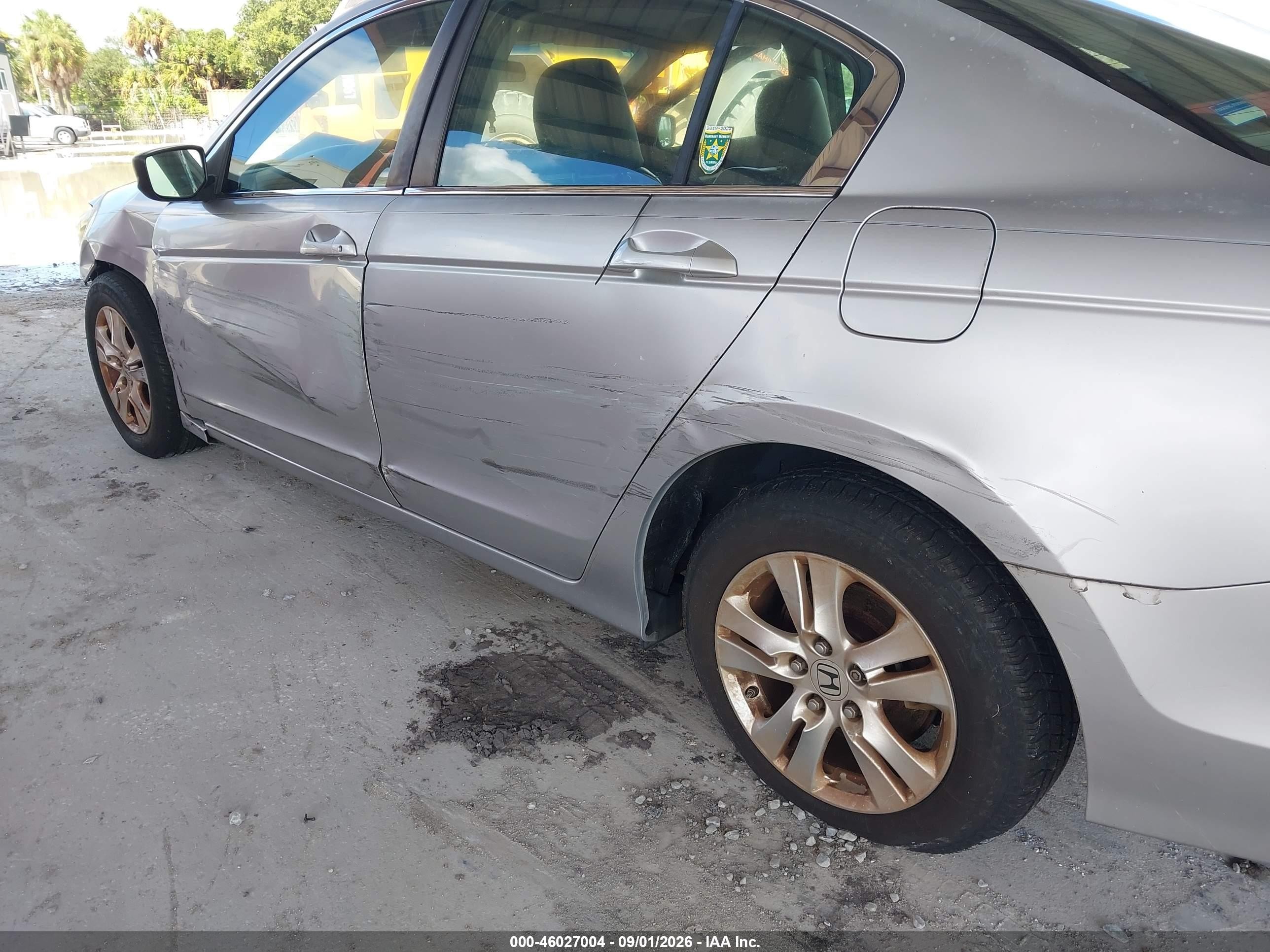 2009 Honda Accord 2.4 Lx-p Silver vin: 1HGCP26409A140556