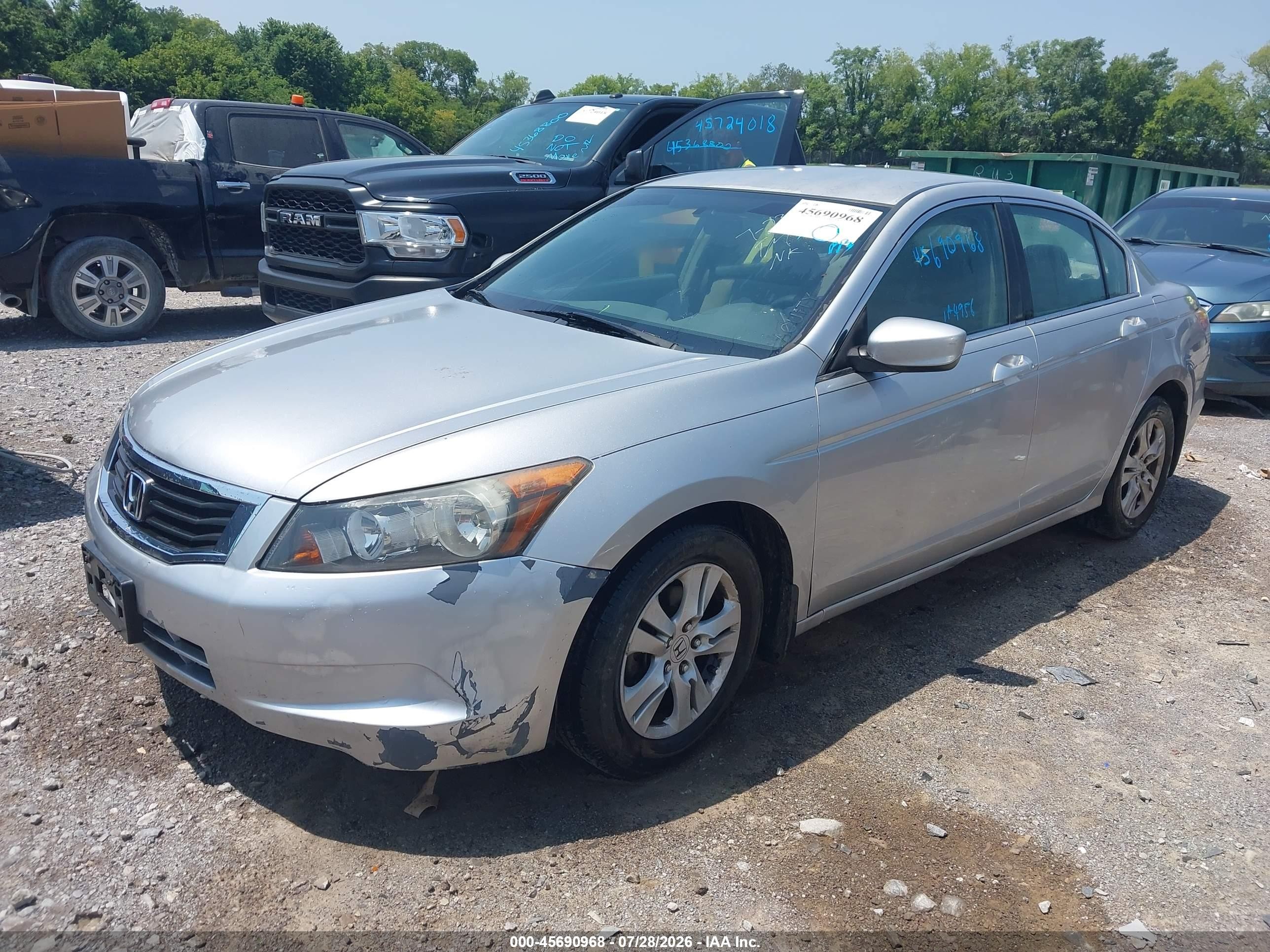 2009 Honda Accord 2.4 Lx-p Серебряный vin: 1HGCP26409A168597