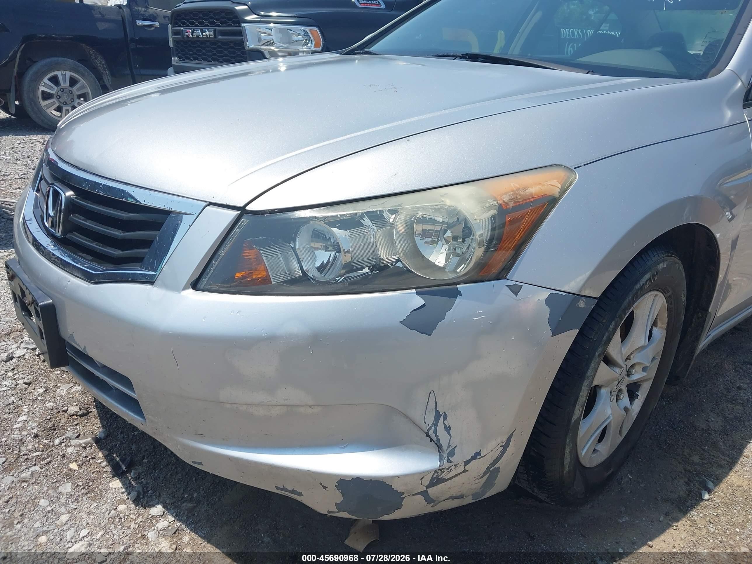 2009 Honda Accord 2.4 Lx-p Серебряный vin: 1HGCP26409A168597
