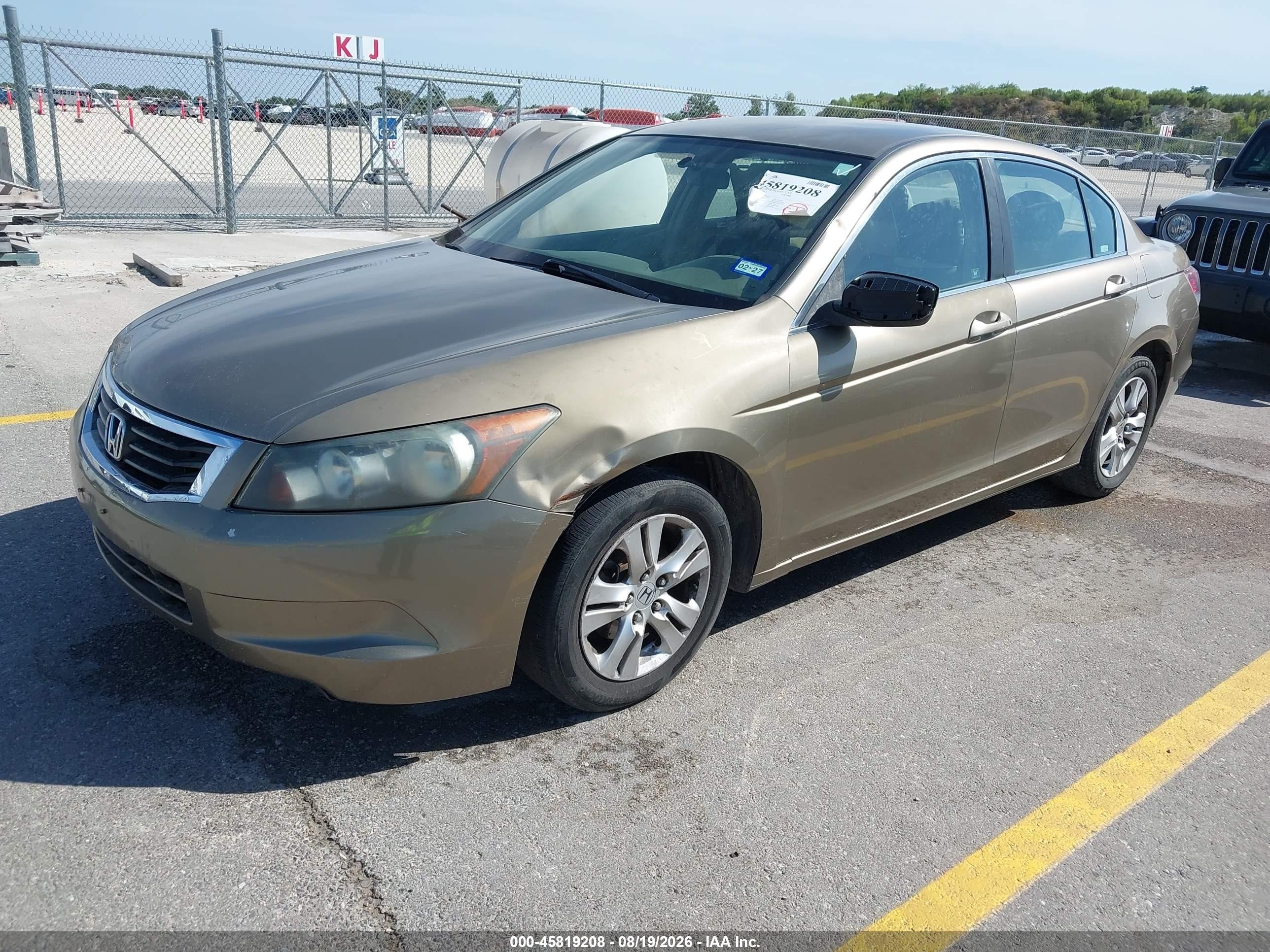 2008 Honda Accord 2.4 Lx-p Коричневый vin: 1HGCP26418A011143