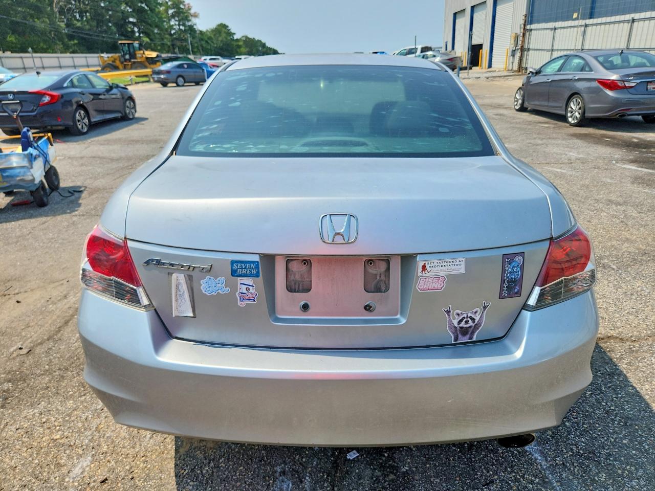 2008 Honda Accord Серебряный vin: 1HGCP26418A163925