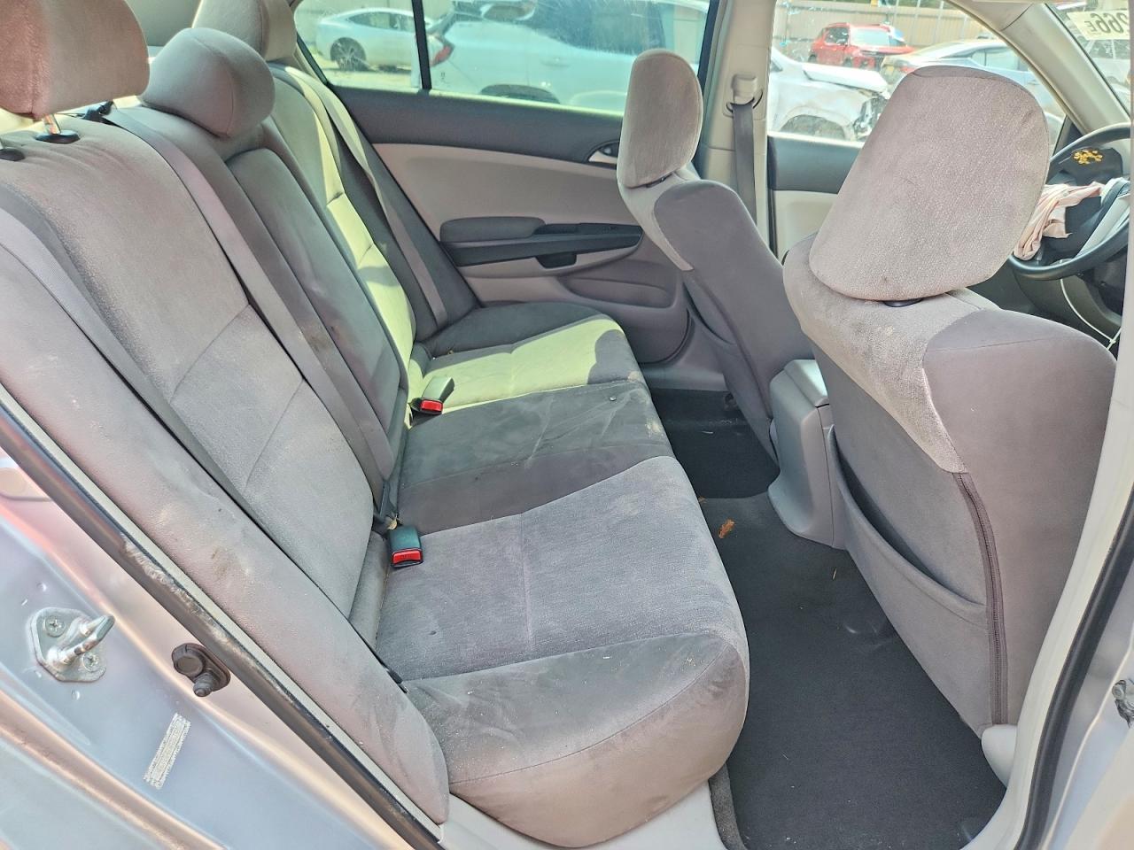 2008 Honda Accord Серебряный vin: 1HGCP26418A163925