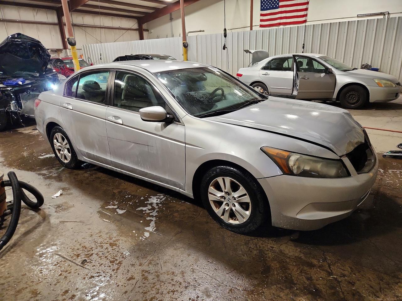 2009 Honda Accord Lxp Silver vin: 1HGCP26419A057363