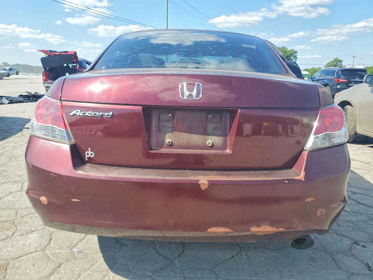 2009 Honda Accord Lxp Burgundy vin: 1HGCP26419A168155