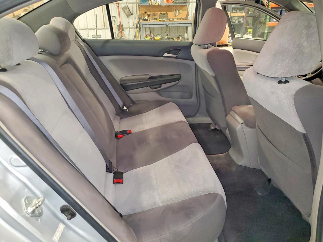 2008 Honda Accord Lxp Silver vin: 1HGCP26428A067690