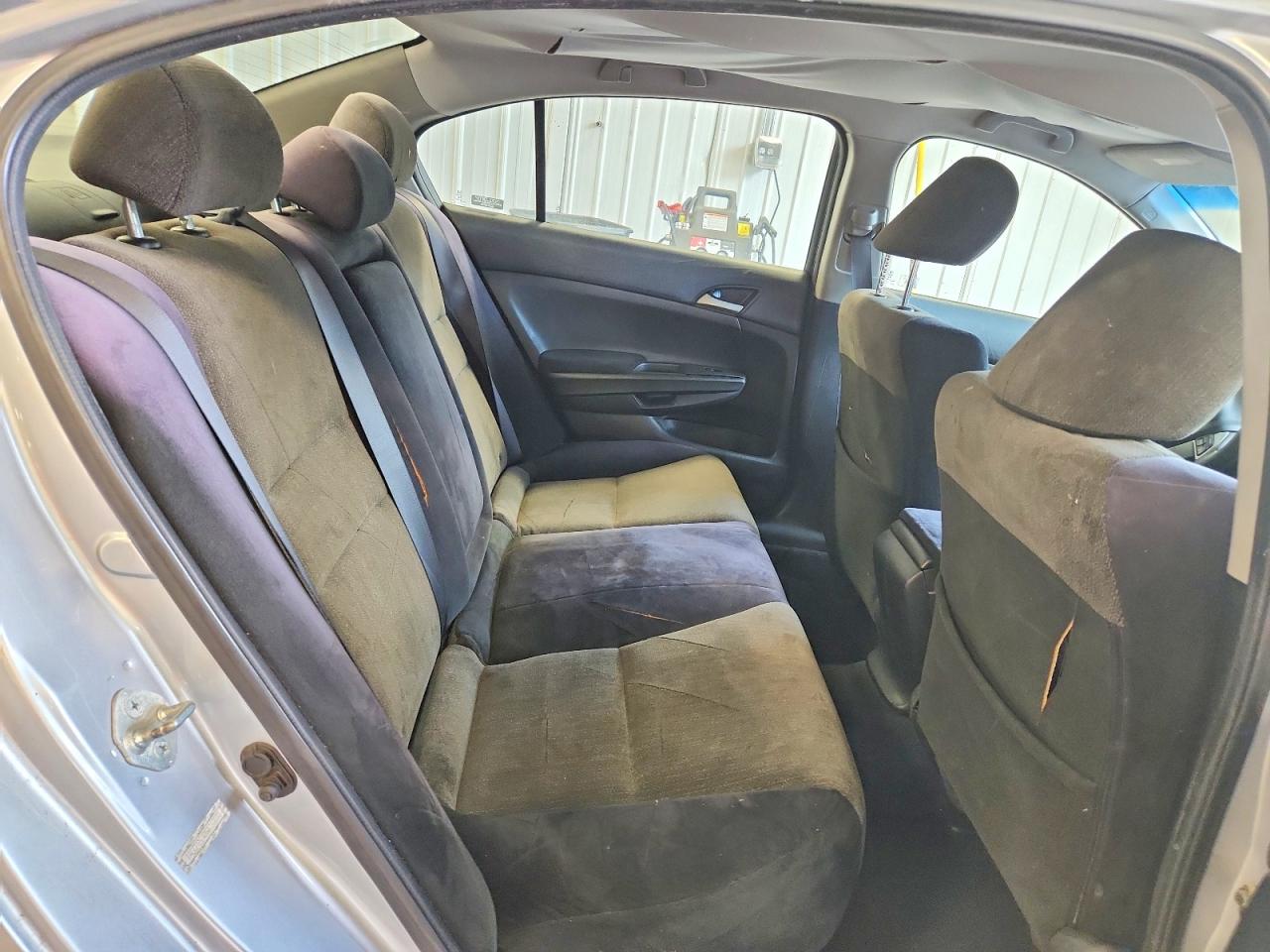 2009 Honda Accord Lxp Серебряный vin: 1HGCP26429A010035