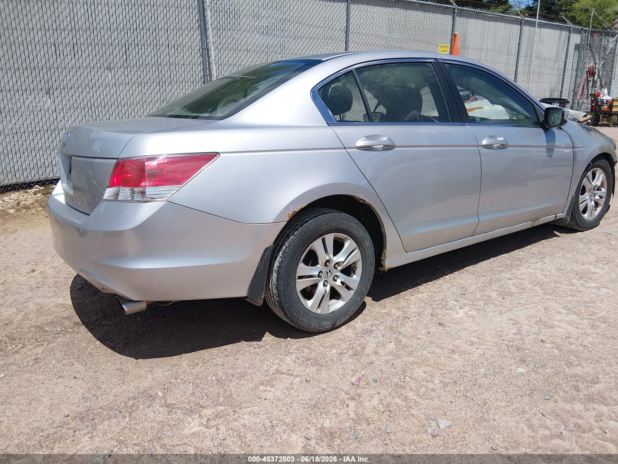 2009 Honda Accord 2.4 Lx-p Silver vin: 1HGCP26429A021584
