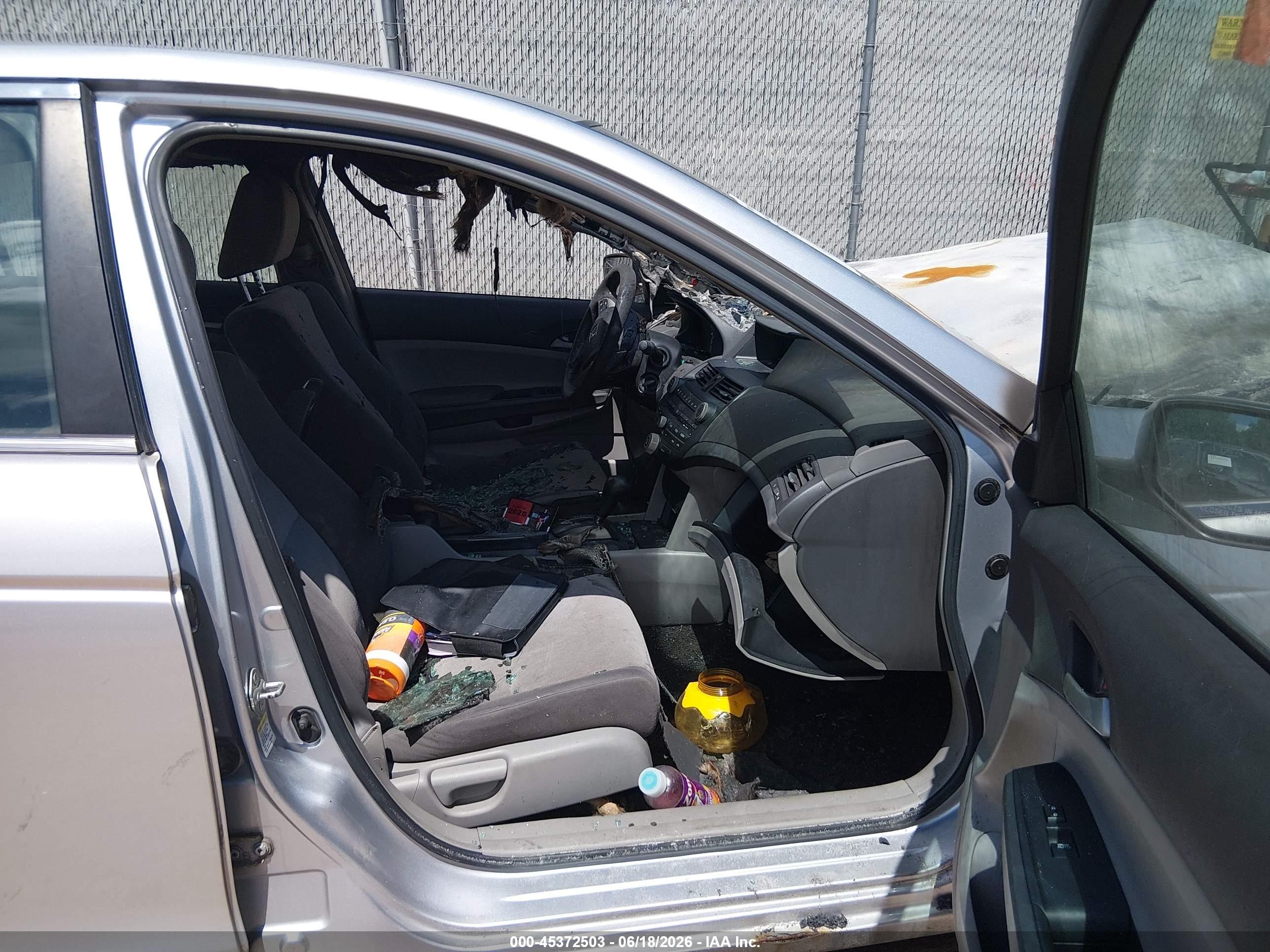 2009 Honda Accord 2.4 Lx-p Silver vin: 1HGCP26429A021584