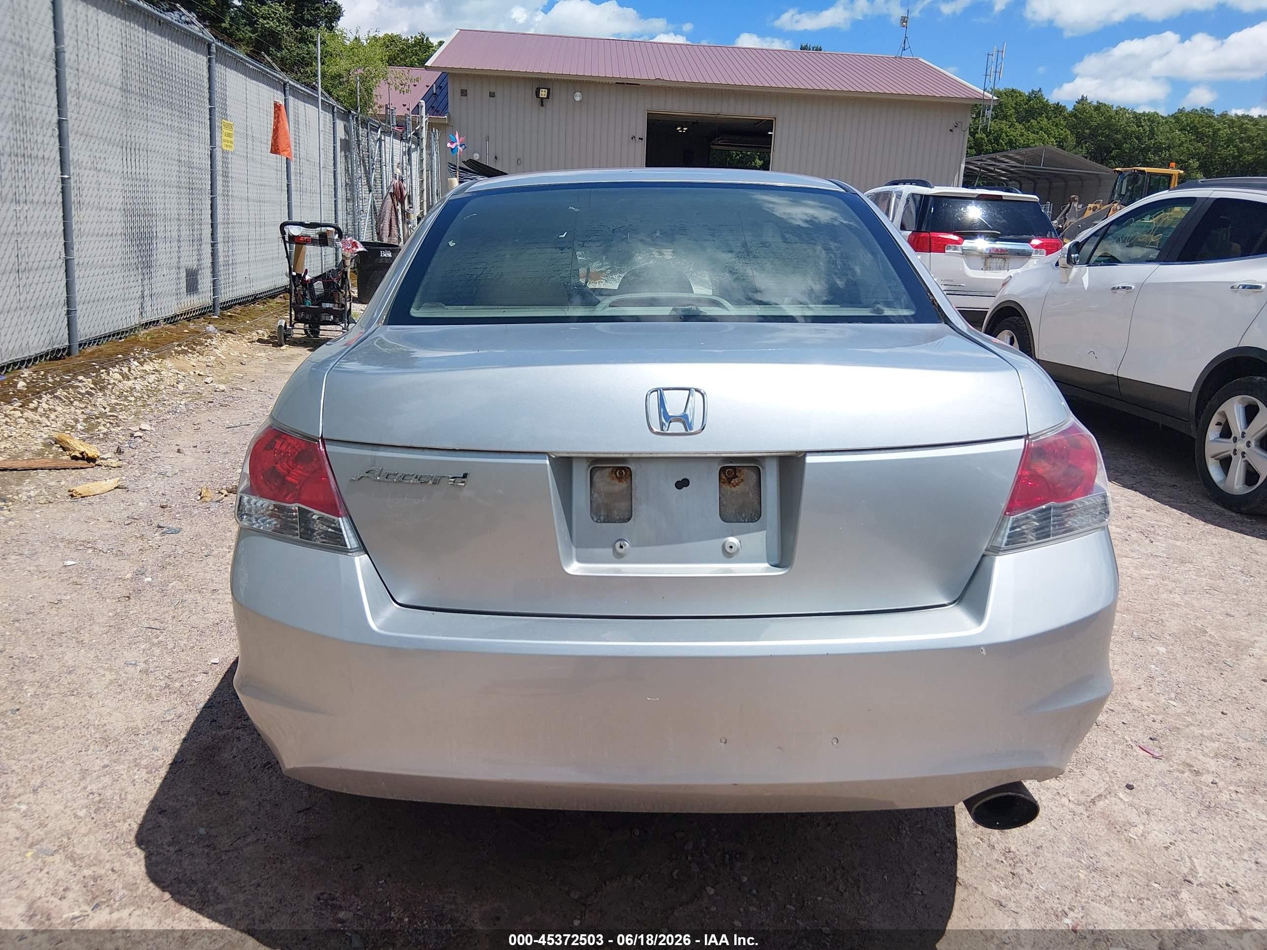 2009 Honda Accord 2.4 Lx-p Silver vin: 1HGCP26429A021584