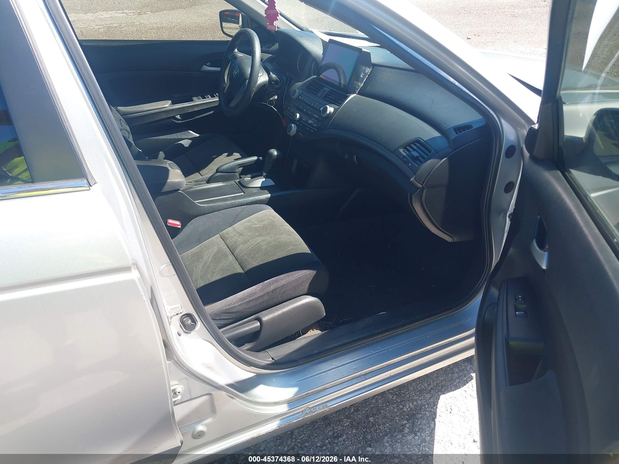 2009 Honda Accord 2.4 Lx-p Silver vin: 1HGCP26429A102293