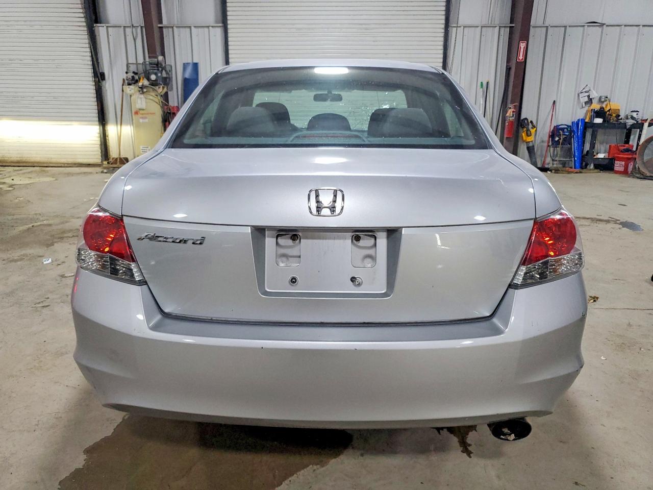 2008 Honda Accord Lxp Silver vin: 1HGCP26438A027280