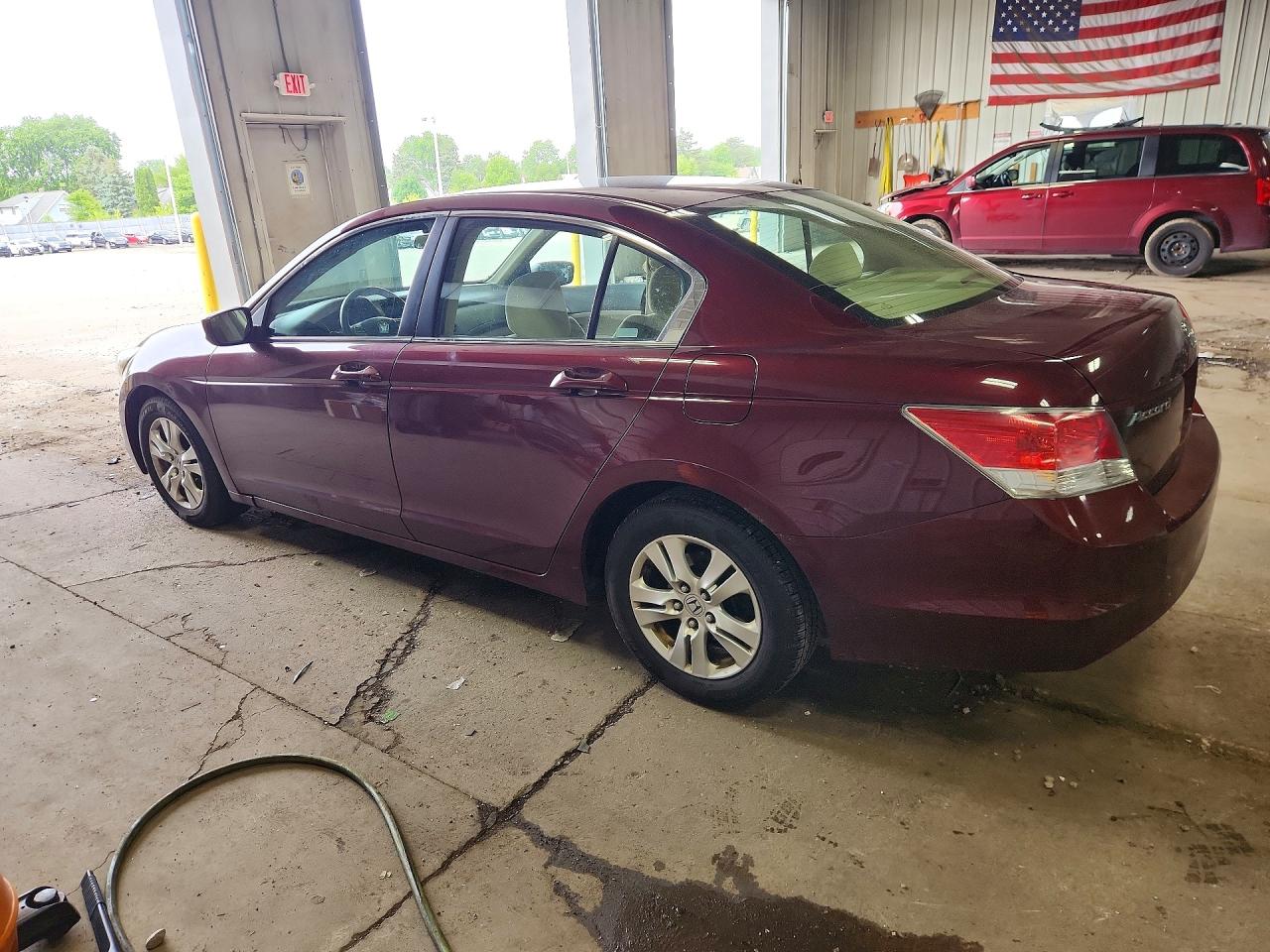 2008 Honda Accord Lxp Maroon vin: 1HGCP26438A087527
