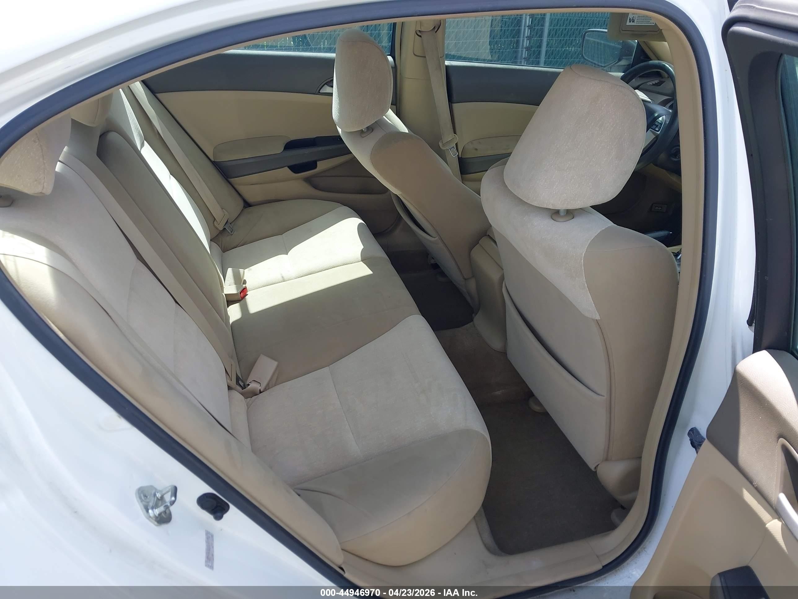 2008 Honda Accord 2.4 Lx-p Белый vin: 1HGCP26448A053354