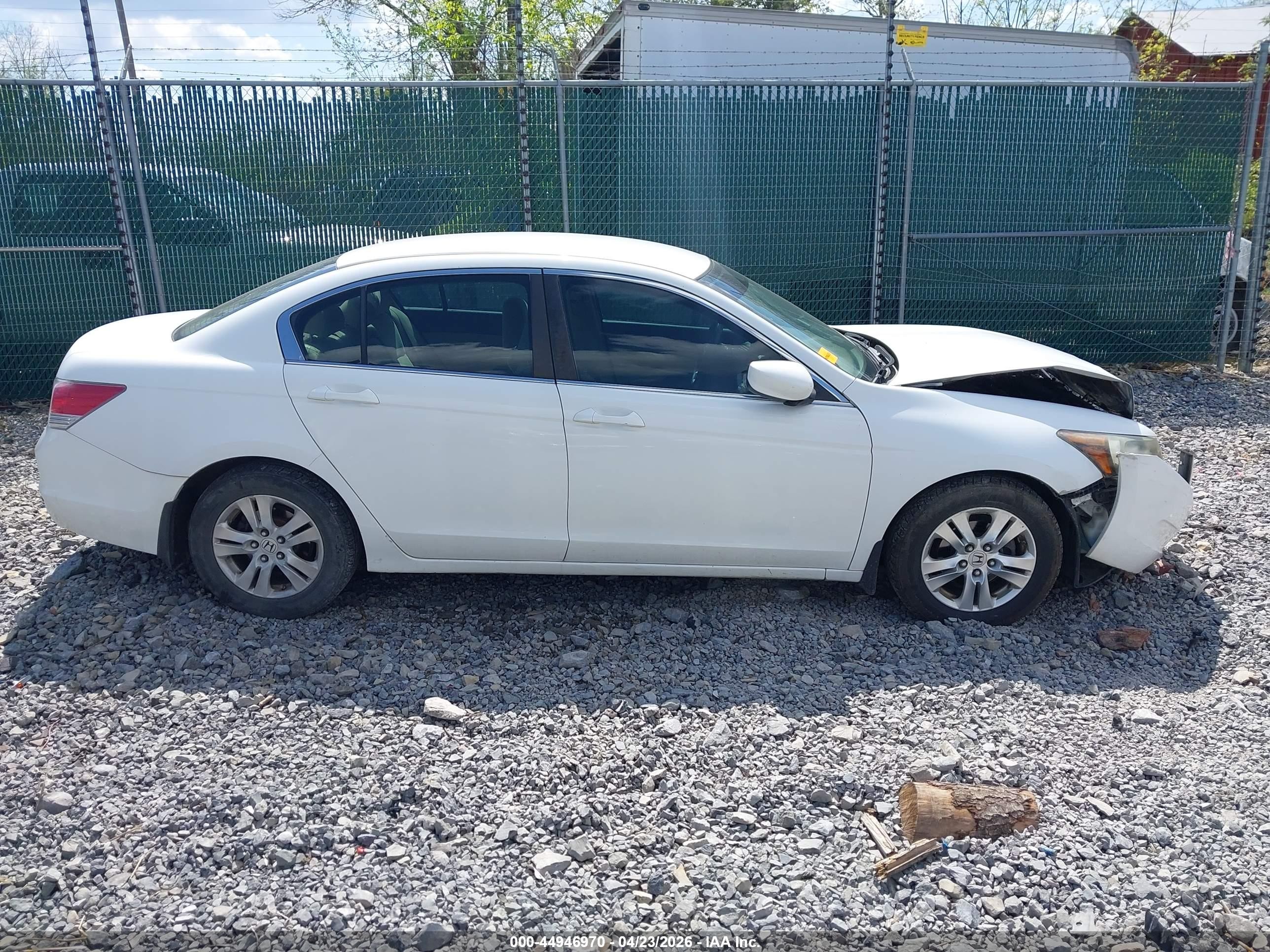 2008 Honda Accord 2.4 Lx-p Белый vin: 1HGCP26448A053354
