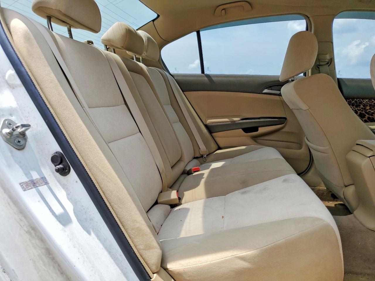 2008 Honda Accord Lxp White vin: 1HGCP26448A076150