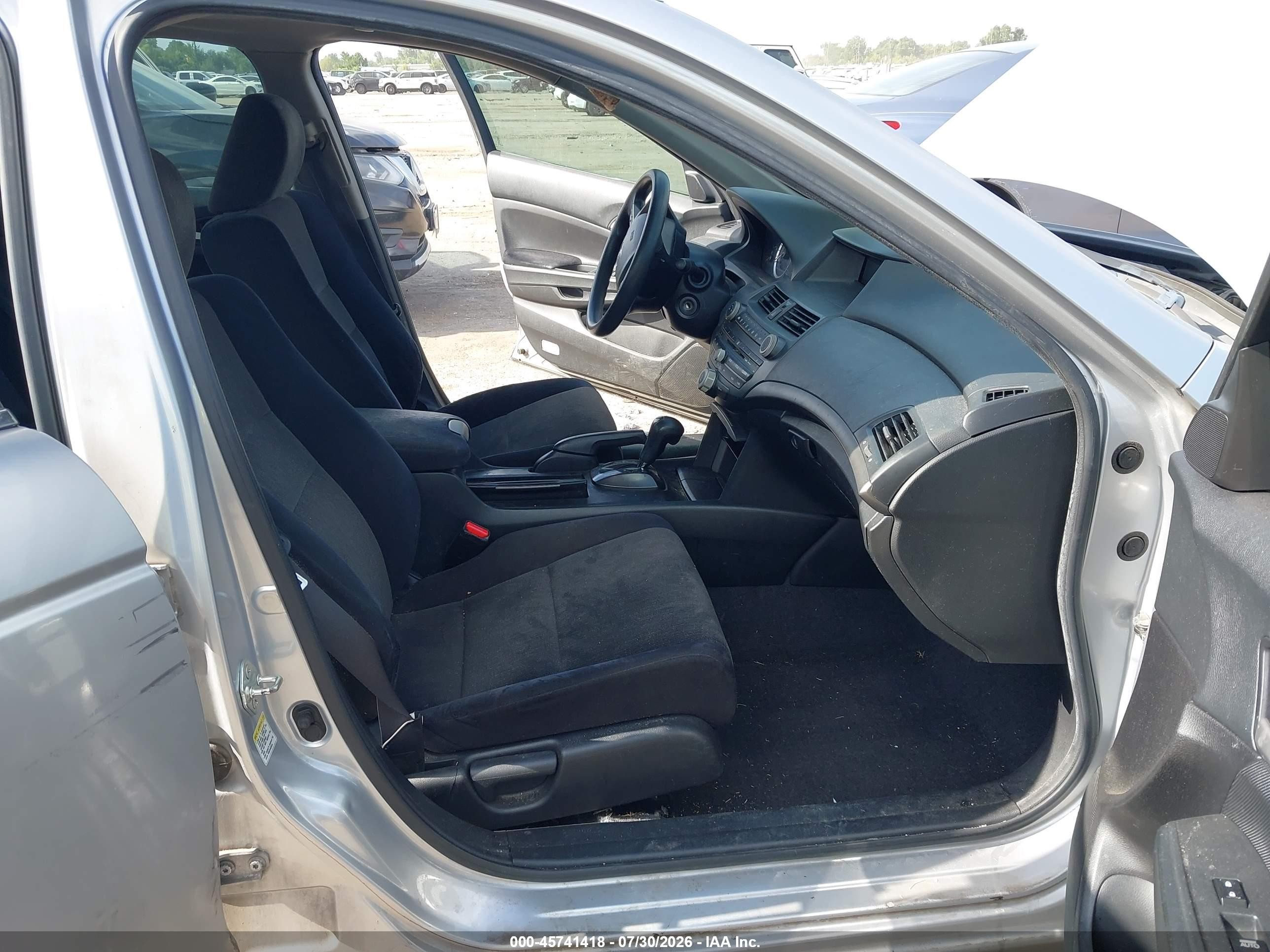 2009 Honda Accord 2.4 Lx-p Silver vin: 1HGCP26449A041769