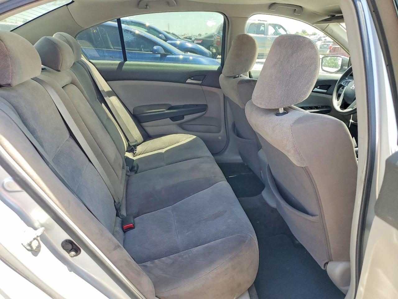 2009 Honda Accord Lxp Silver vin: 1HGCP26449A066610