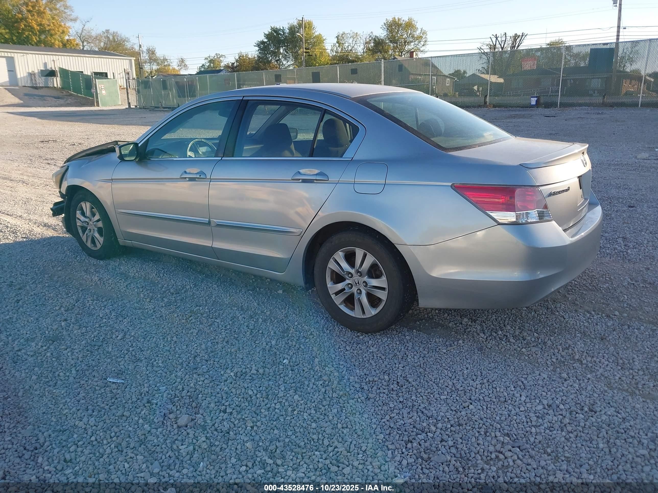 2009 Honda Accord 2.4 Lx-p Silver vin: 1HGCP26449A071127