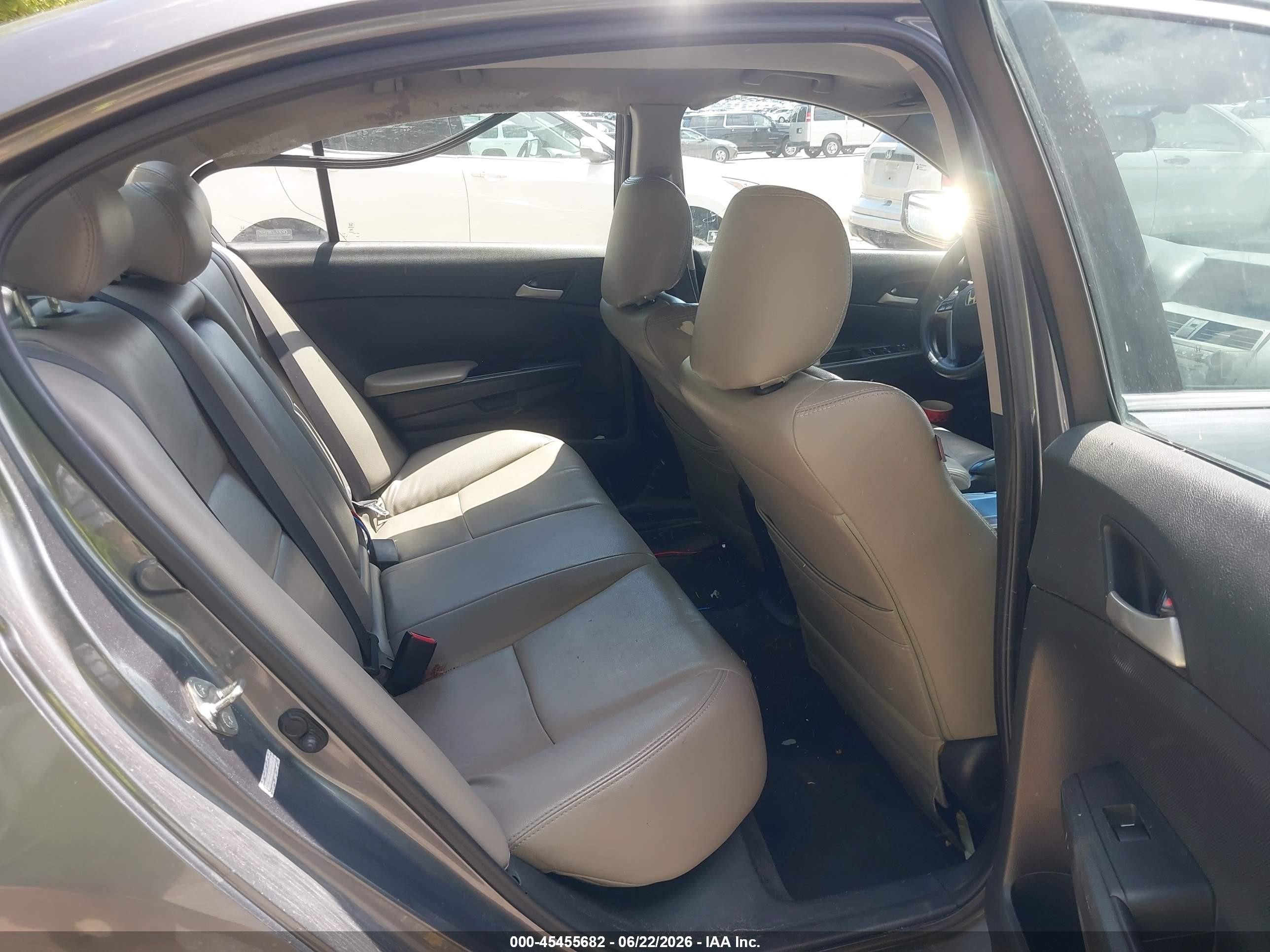 2009 Honda Accord 2.4 Lx-p Серый vin: 1HGCP26449A076814