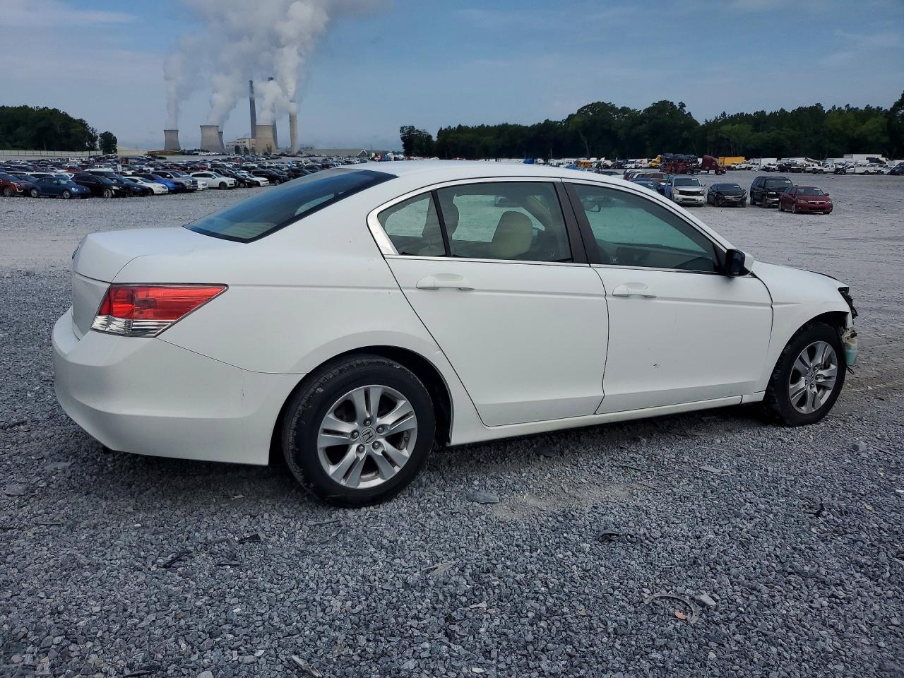 2009 Honda Accord Lxp White vin: 1HGCP26449A084573