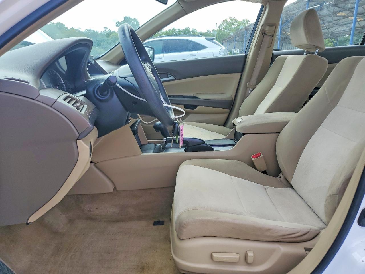 2009 Honda Accord Lxp White vin: 1HGCP26449A084573