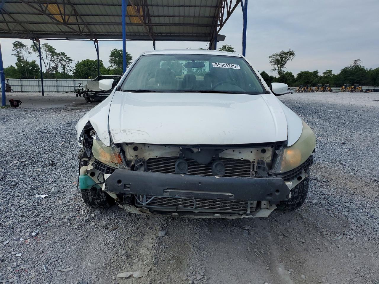 2009 Honda Accord Lxp White vin: 1HGCP26449A084573
